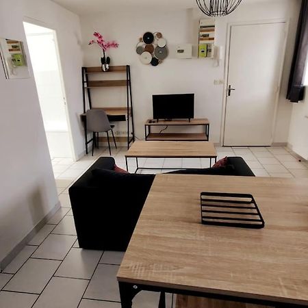 Appartement Style Industriel Au Centre De Дуэ Экстерьер фото