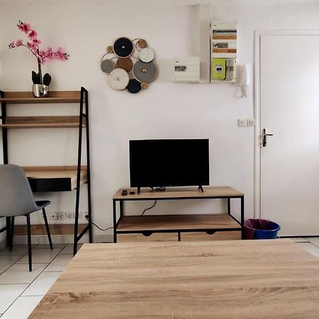 Appartement Style Industriel Au Centre De Дуэ Экстерьер фото