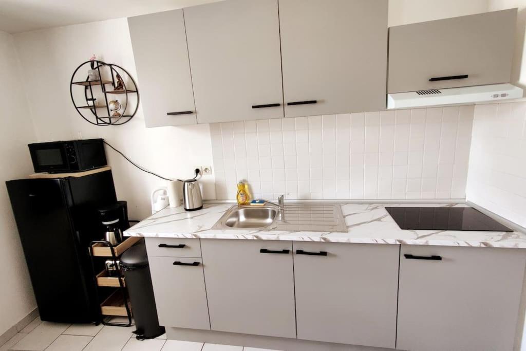 Appartement Style Industriel Au Centre De Дуэ Экстерьер фото